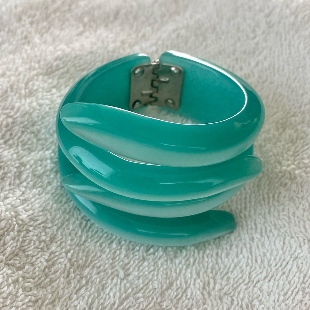 Vintage Turquoise clamper crossover braclet